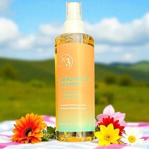 Energy Boost Face Mist with Vitamin C and Green Tea